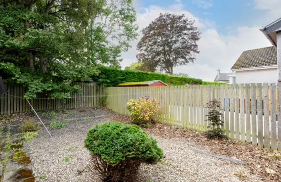 17e80f61c9b36a5ed5259f42a4cbd649e86df6eb5a63c31822179d8097a6c317 27fe1aa1e9 v0 w1280xh0 rDEF.jpg