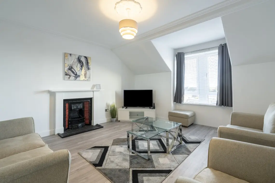 31B High Street, Monifieth (11 of 28)