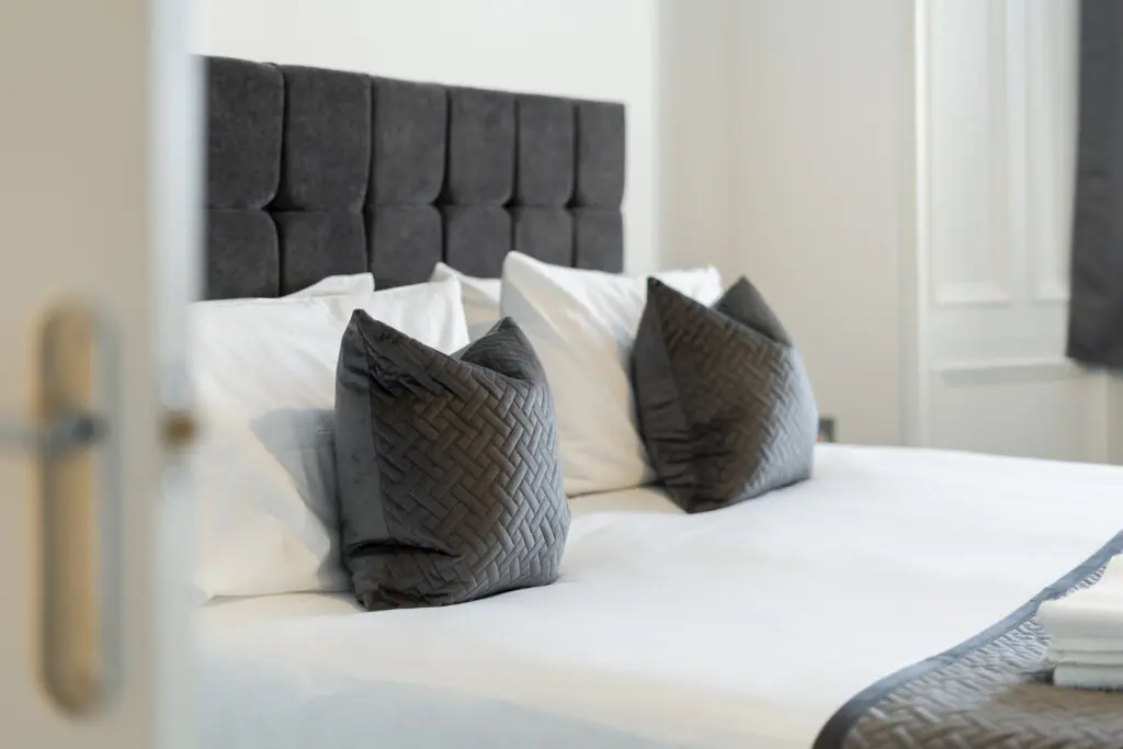 4412bdf8c2c02ceb0090f973b0691a31c687d328f62bc9ae1923de80e2826bba a2f108e735 v0.jpg