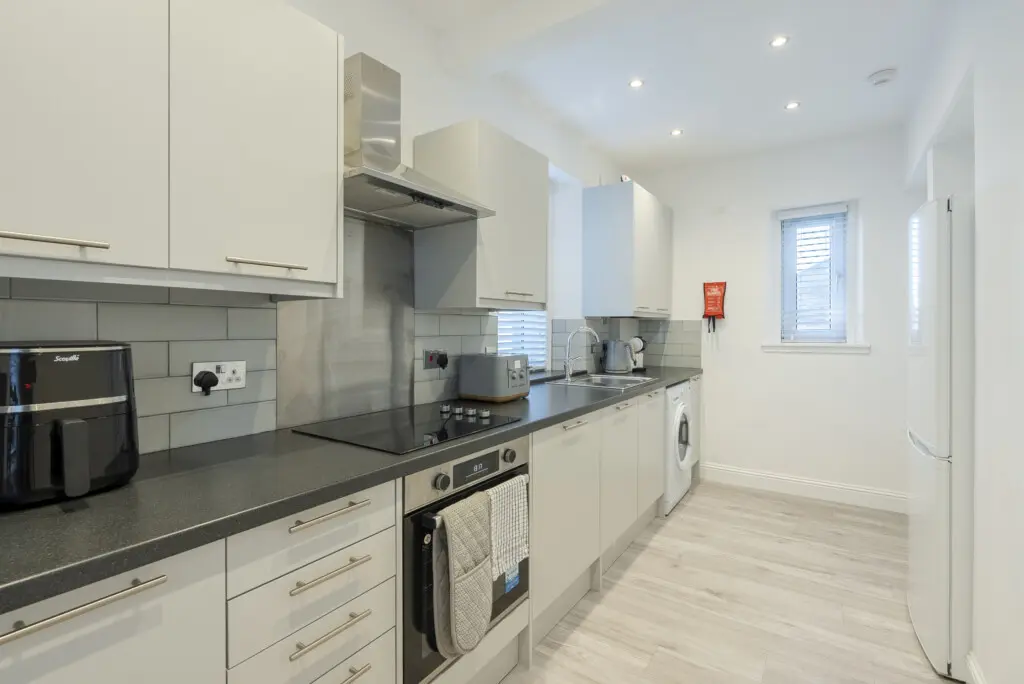 520ebaf0ed700949355ded233981c3eae3fba1de5ab34b46513f2d674058ccbc a2f108e735 v0.jpg