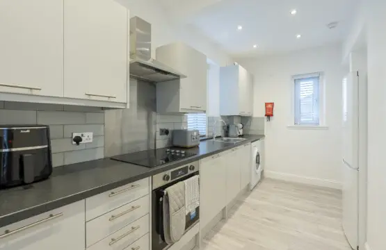 520ebaf0ed700949355ded233981c3eae3fba1de5ab34b46513f2d674058ccbc a2f108e735 v0.jpg