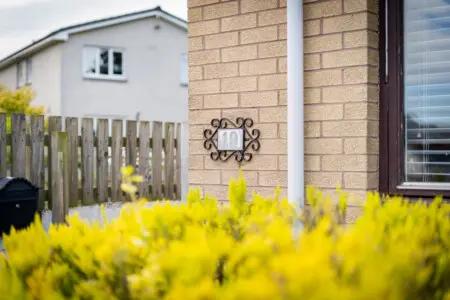 81fac6e358228145ee86653befe7b2a94662bb74b89aea80e6ba0e6b5a8fbd54 27fe1aa1e9 v0 w1280xh0 rDEF.jpg