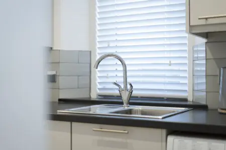 9d234a962f7519ec0b89416fa4628eca569223f0a9d9a7f76b04b78e181738f5 a2f108e735 v0.jpg