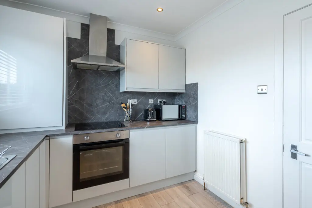 af6aea08e5fa13213cd036ea7adbb873d2e3a3a54366e9e667e6d04d45eb5c96 27fe1aa1e9 v0 w1280xh0 rDEF.jpg