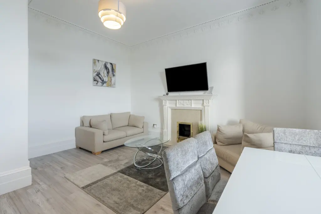 b63aae89ca37ac924173e1e073c47b0b65b7f0dff32bd636a809621f447f68f4 a2f108e735 v0.jpg