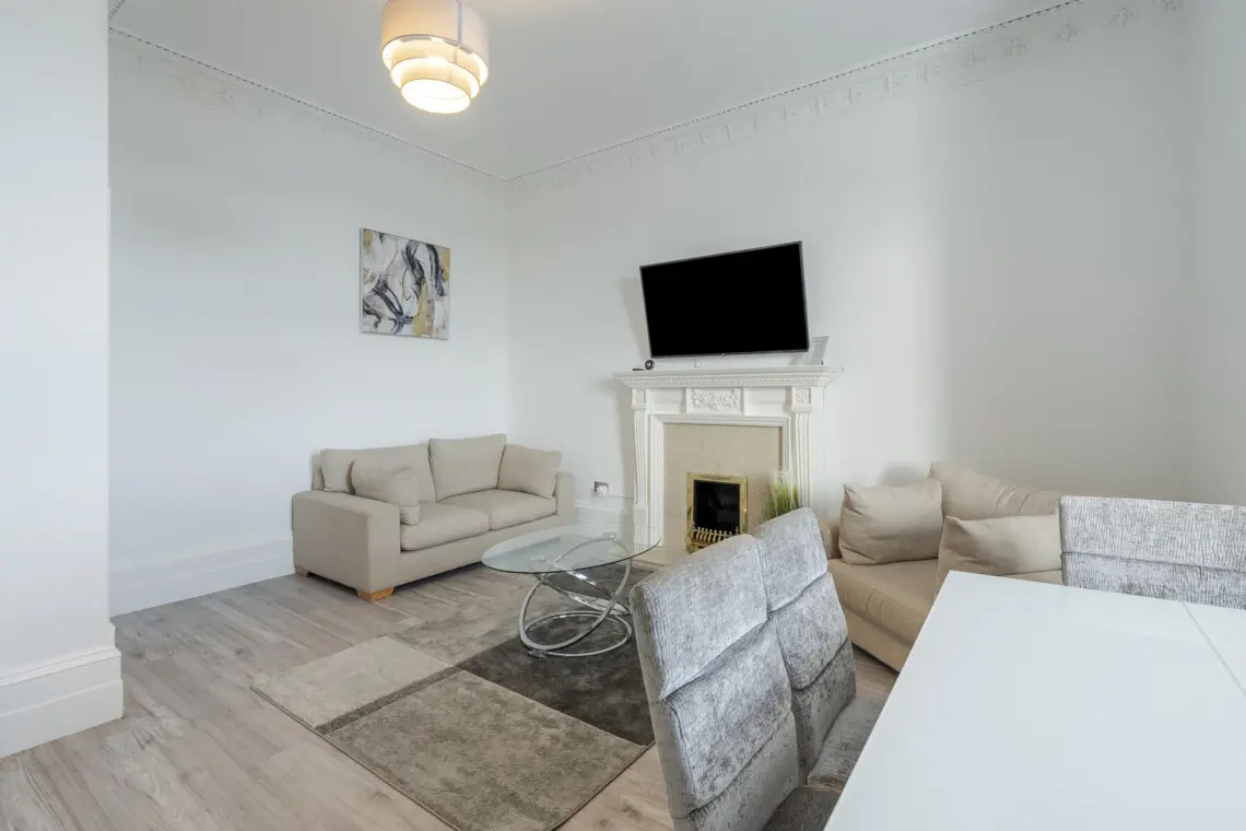 b63aae89ca37ac924173e1e073c47b0b65b7f0dff32bd636a809621f447f68f4 a2f108e735 v0.jpg