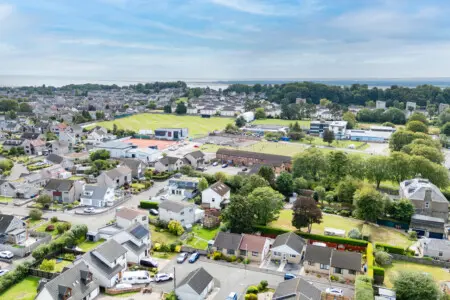 ded84feb3fddefa88ce571dbedf025bfb12394bdf2acdaae733e276d63cd9311 27fe1aa1e9 v0 w1280xh0 rDEF.jpg