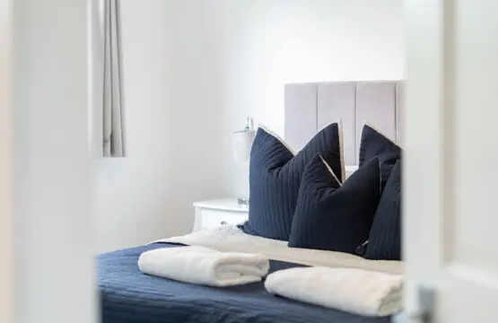 eac17a58caabca2828c268fb8d9ff4badc3dac0131e91d13a7a628839d06c376 27fe1aa1e9 v0 w1280xh0 rDEF.jpg