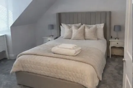 0da51c3dccdb9905355cf5901273b0f6fc45b61e30aa8c673139ae53457a8610 5e95f3093e v0.jpg