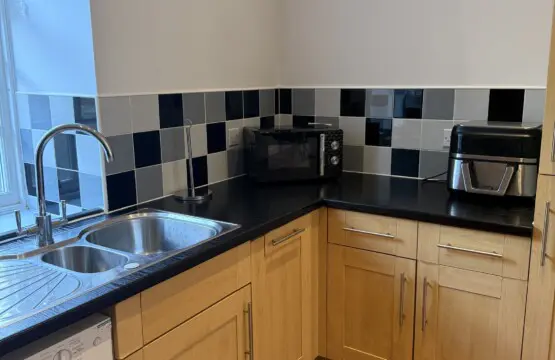 35dfde35dce3af108e494dda81b61de804510938baeb26c948af5b5d8fc5f8fe 5e95f3093e v0.jpg