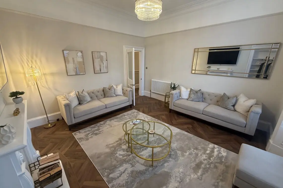 c6d37f37576bfe4fcb80d6c1bfec4fabd121724e2cffa38ea5bfd2f97d138fd1 3ac92a5fd0 v0.JPG.jpg